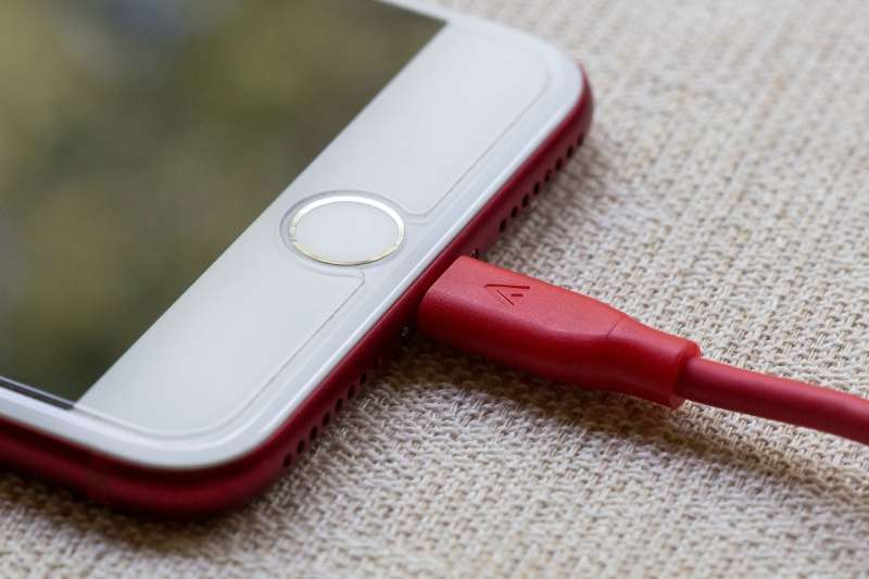 Чи потрібно калібрувати батарею iPhone? Мільйони користувачів роблять цю помилку, можливо, ви теж